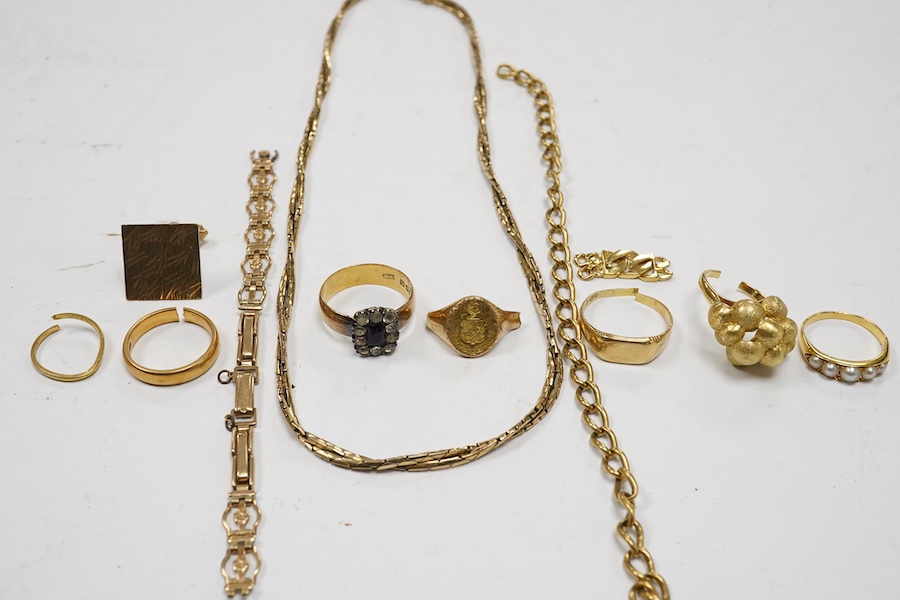 A yellow metal and graduated five stone split pearl set half hoop ring, a 375 necklace and 9ct gold cufflink, a 22ct gold and two colour paste set ring and eight assorted damaged gold and yellow metal items, 9ct 29.2 gra